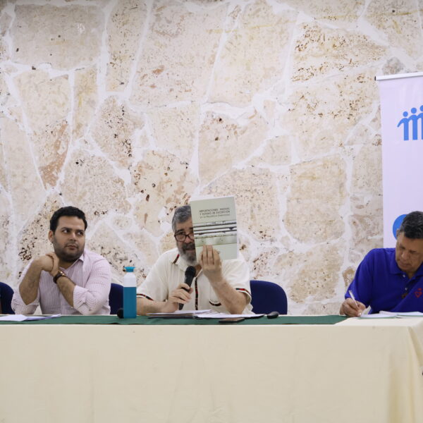 Centro Montalvo SJ y Red Clamor RD reflexionan sobre los desafíos de la política migratoria y su impacto en los derechos humanos  